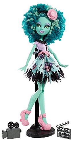 monster high swamp girl