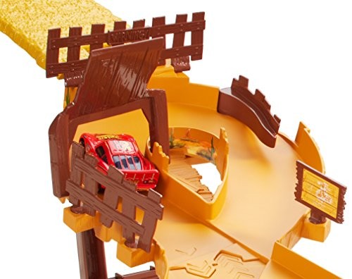 cars escape from frank track set